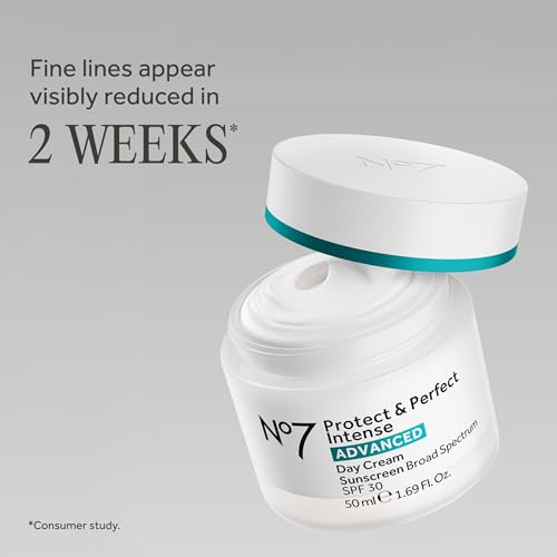 No7 Protect & Perfect Intense Advanced Face Cream - Hydrating - Product Imagery