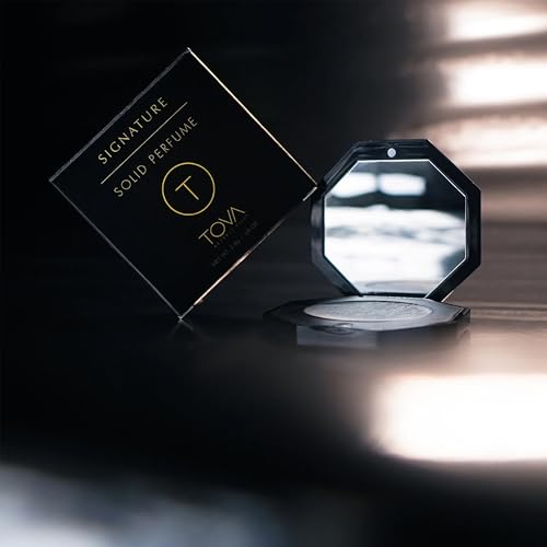 Tova Signature Solid Perfume Compact – Fresh Floral Pocket - Product Imagery