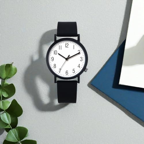 NUOVO Women's Silicone Sports Watch - Waterproof Classic Analog - Product Imagery