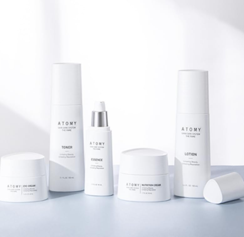 The Fame Skin Care System 1 SET/Daily Hydration Routine Kit - Product Imagery