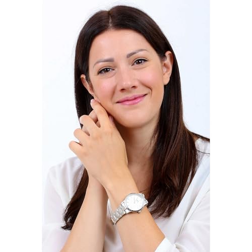 Daniel Wellington Iconic Link Watch, Rose Gold or Silver Link - Product Imagery
