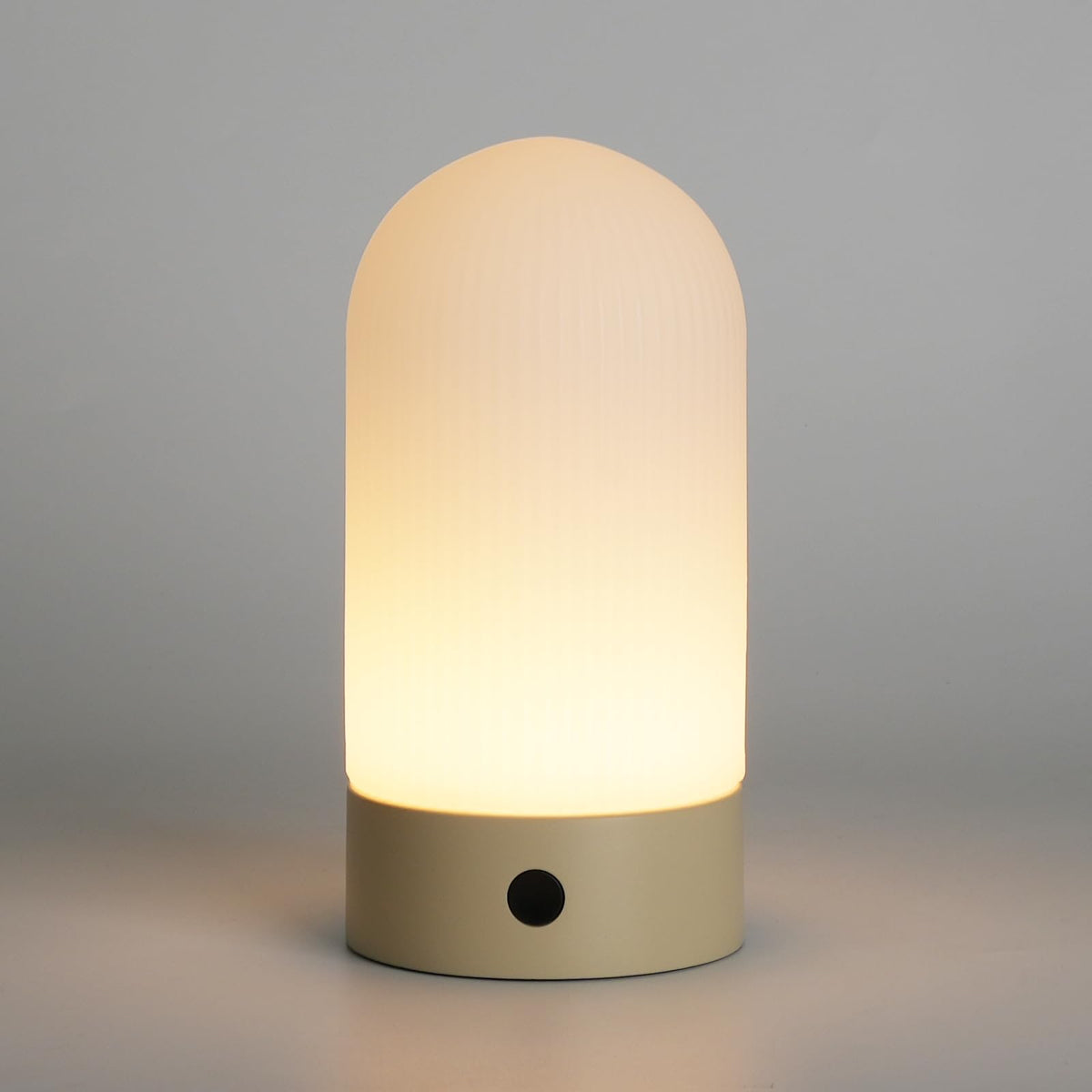 Rechargeable Waterproof Shower Lamp 2700K Warm LED - WEILAILUX Official Imagery - 1
