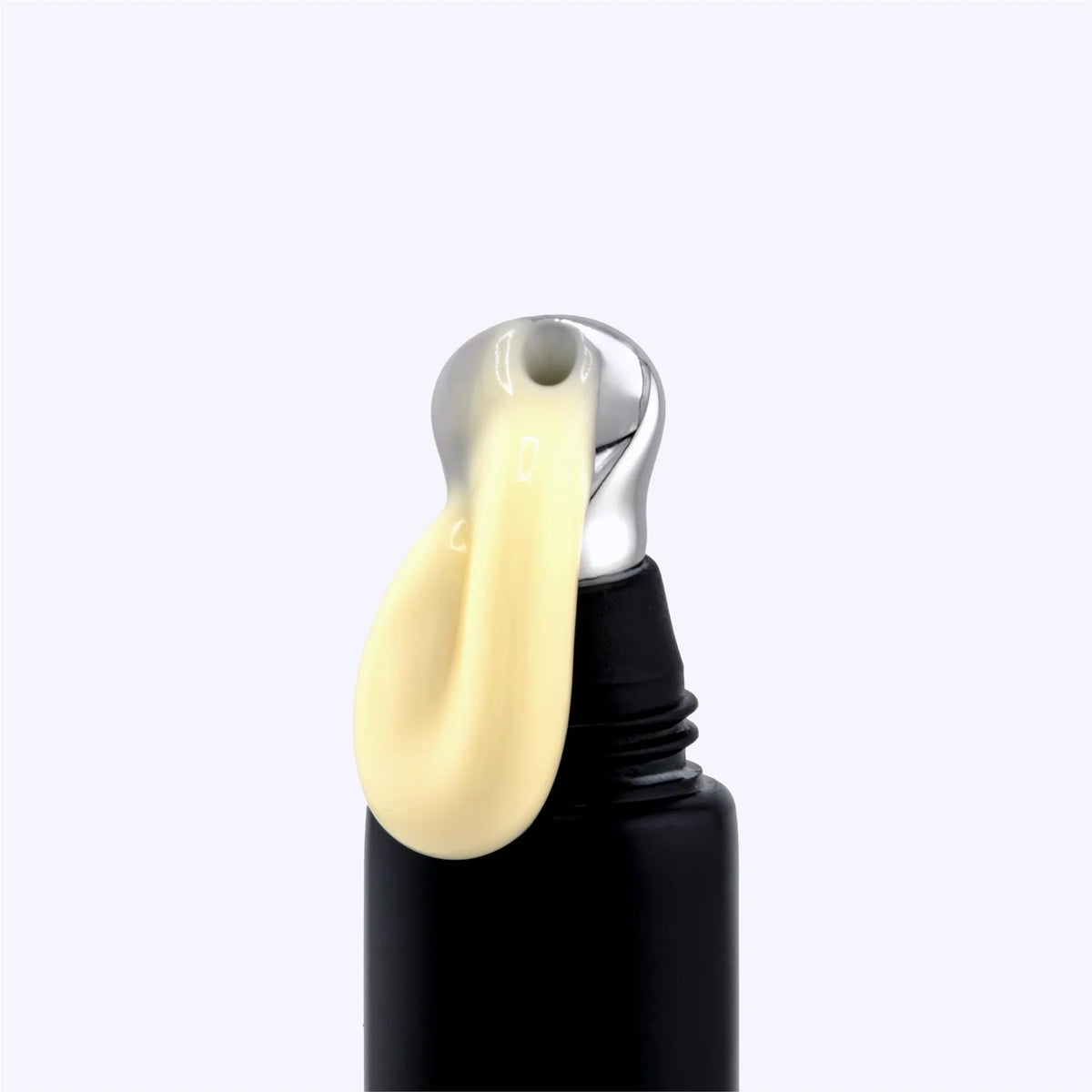 Dark Circle And Wrinkle Freeze Peptide Eye Cream - Knours. Official Imagery - 7