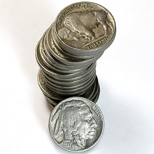 Collection of 25 Full Date Indian Head / Buffalo Nickels. - Product Imagery