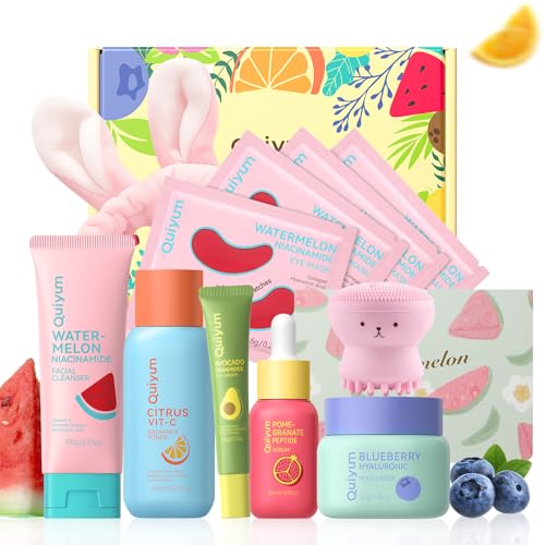 Daily Skincare Set for Young Women, 6-Piece Facial Care Routine - Product Imagery
