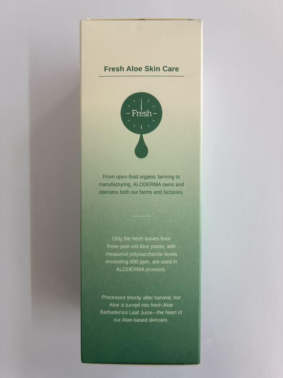 Aloderma Brightening Face Moisturizer 75 Organic Aloe - Aloderma Official Imagery - 4