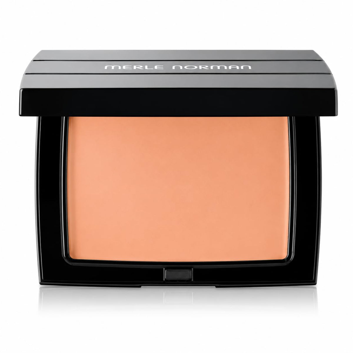 Merle Norman Total Finish Compact Makeup Alabaster Beige - Merle Norman Official Imagery - 3