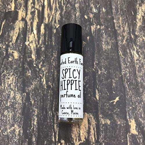 Spicy Hippie Perfume Oil Ginger and Patchouli - Product Imagery