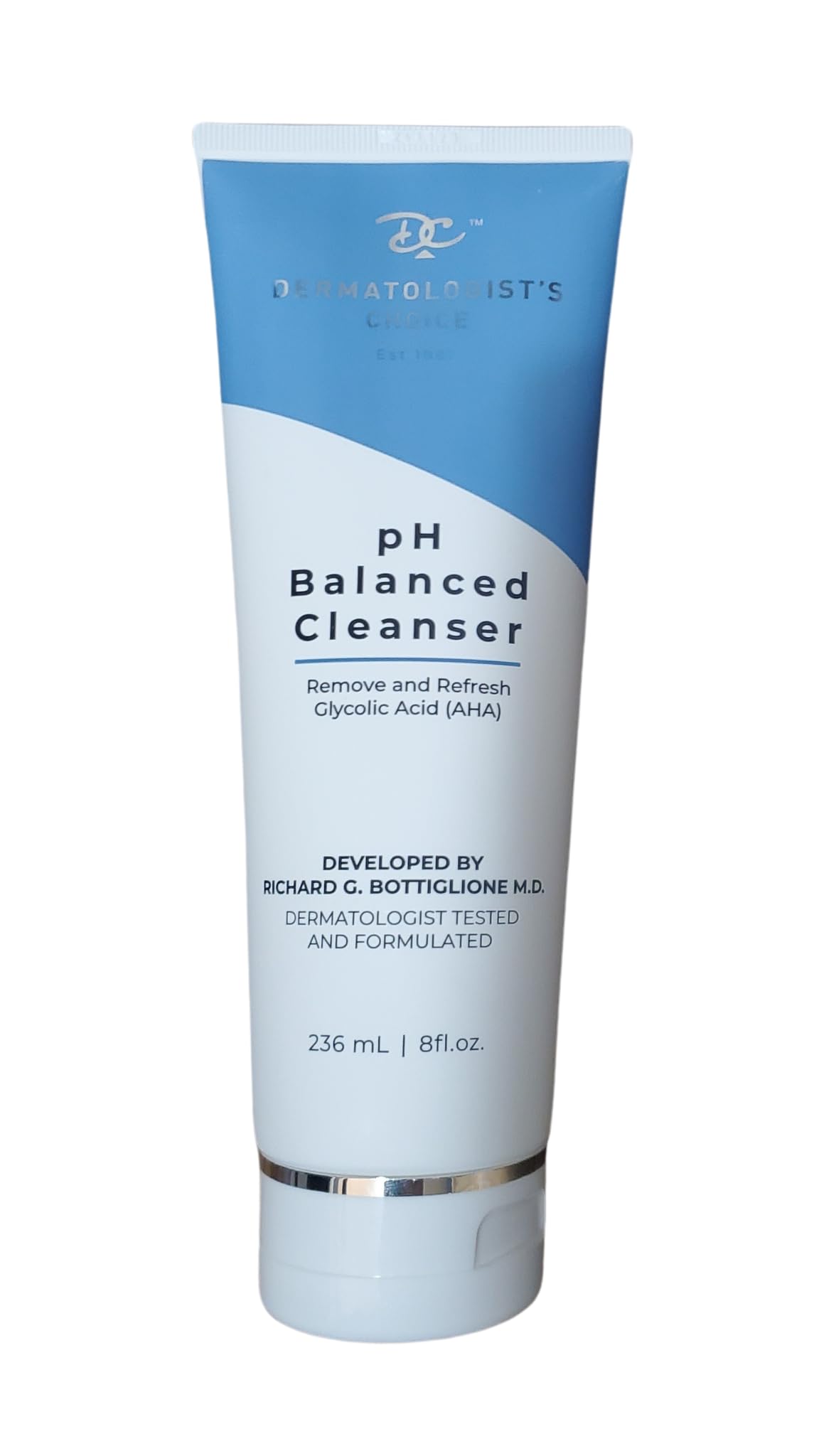 Dermatologist s Choice pH Balanced Cleanser with AHA - Dermatologist's Choice Official Imagery - 2