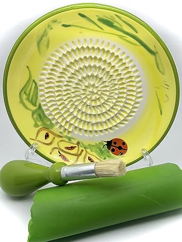 Premium Ceramic Garlic Grater Plate Set - Yellow Ladybug - Product Imagery