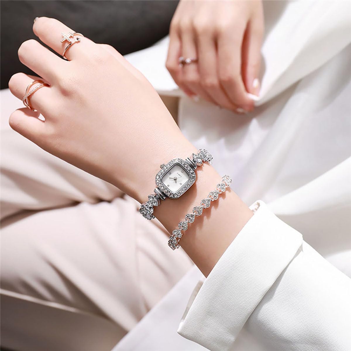 ADSBIAOYE Square Small Watches for Women Luxury Ladies - ADSBIAOYE Official Imagery - 3