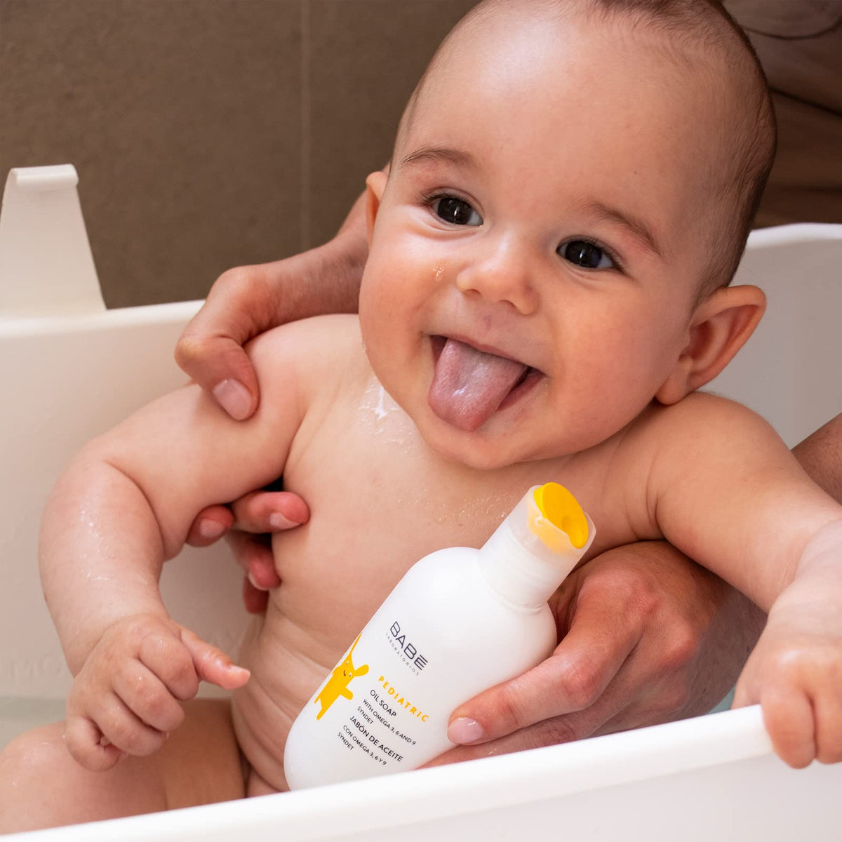 Laboratorios Babe 200 ml Pediatric Emollient Soap - LABORATORIOS BABE Official Imagery - 4