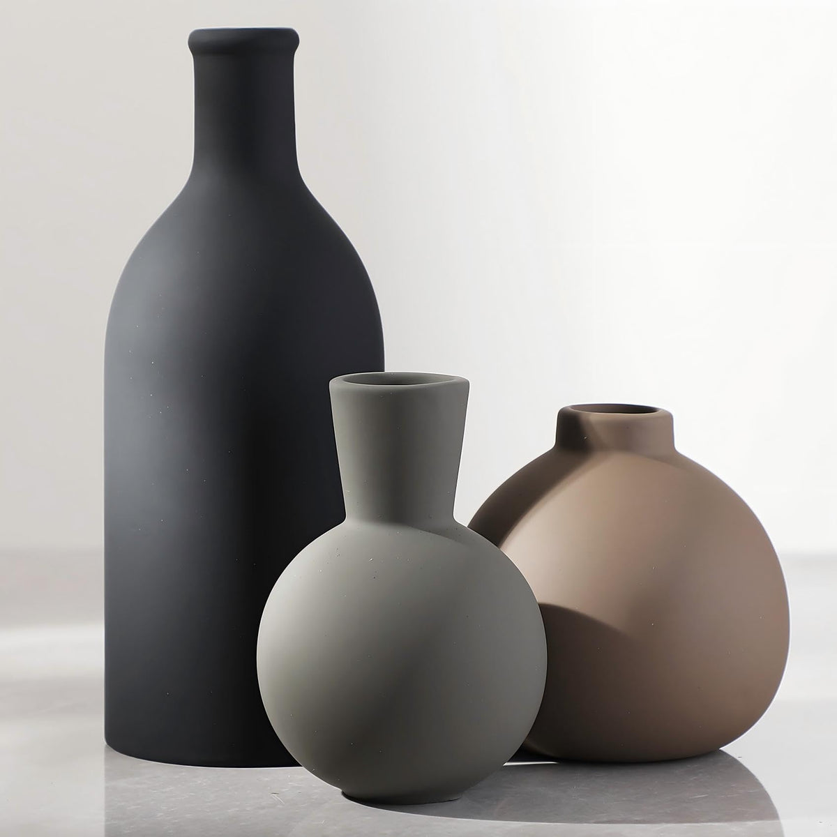 Ceramic Vase Set of 3 - ooit Official Imagery - 1