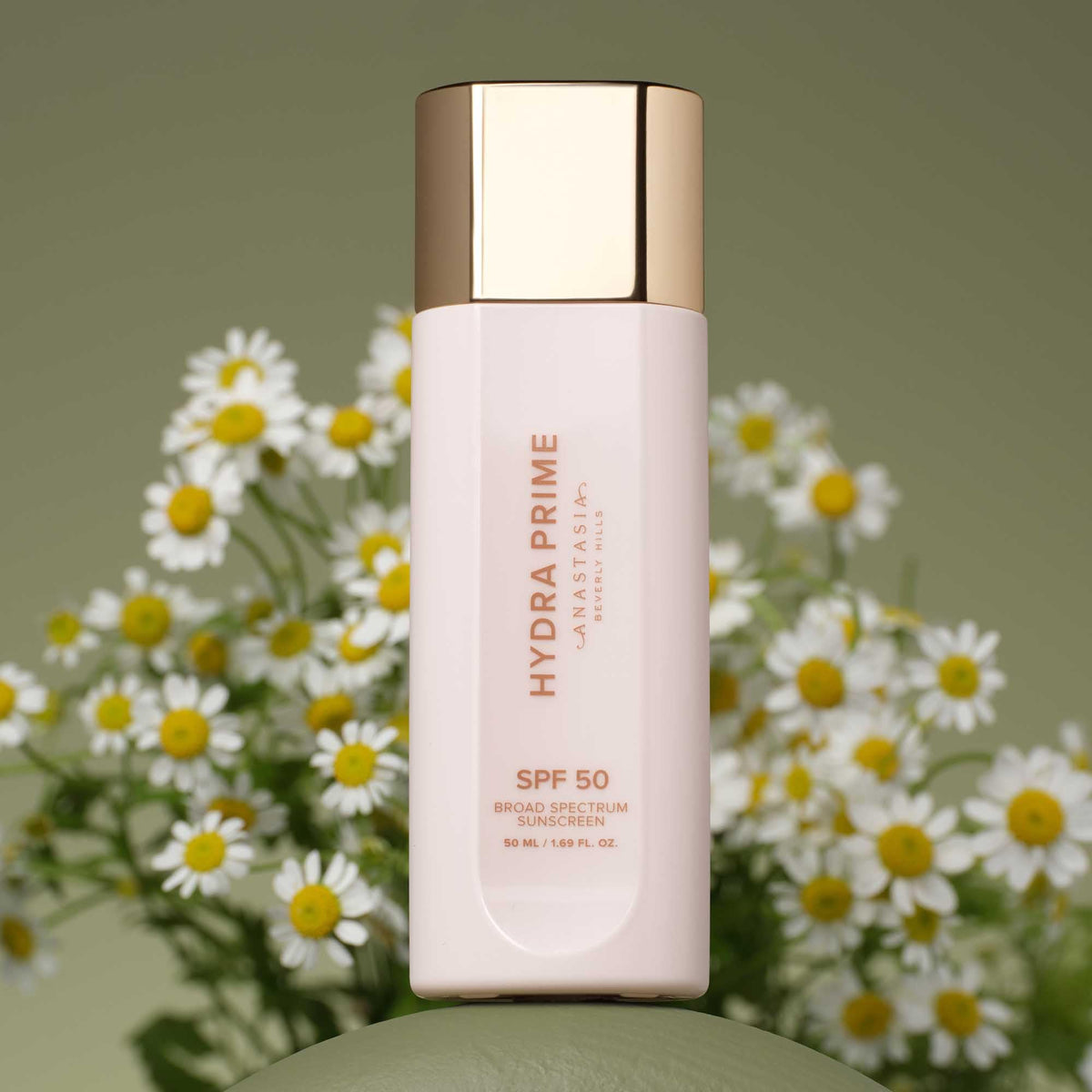 Anastasia Beverly Hills Women s Hydra Prime SPF 50 - Anastasia Beverly Hills Official Imagery - 6