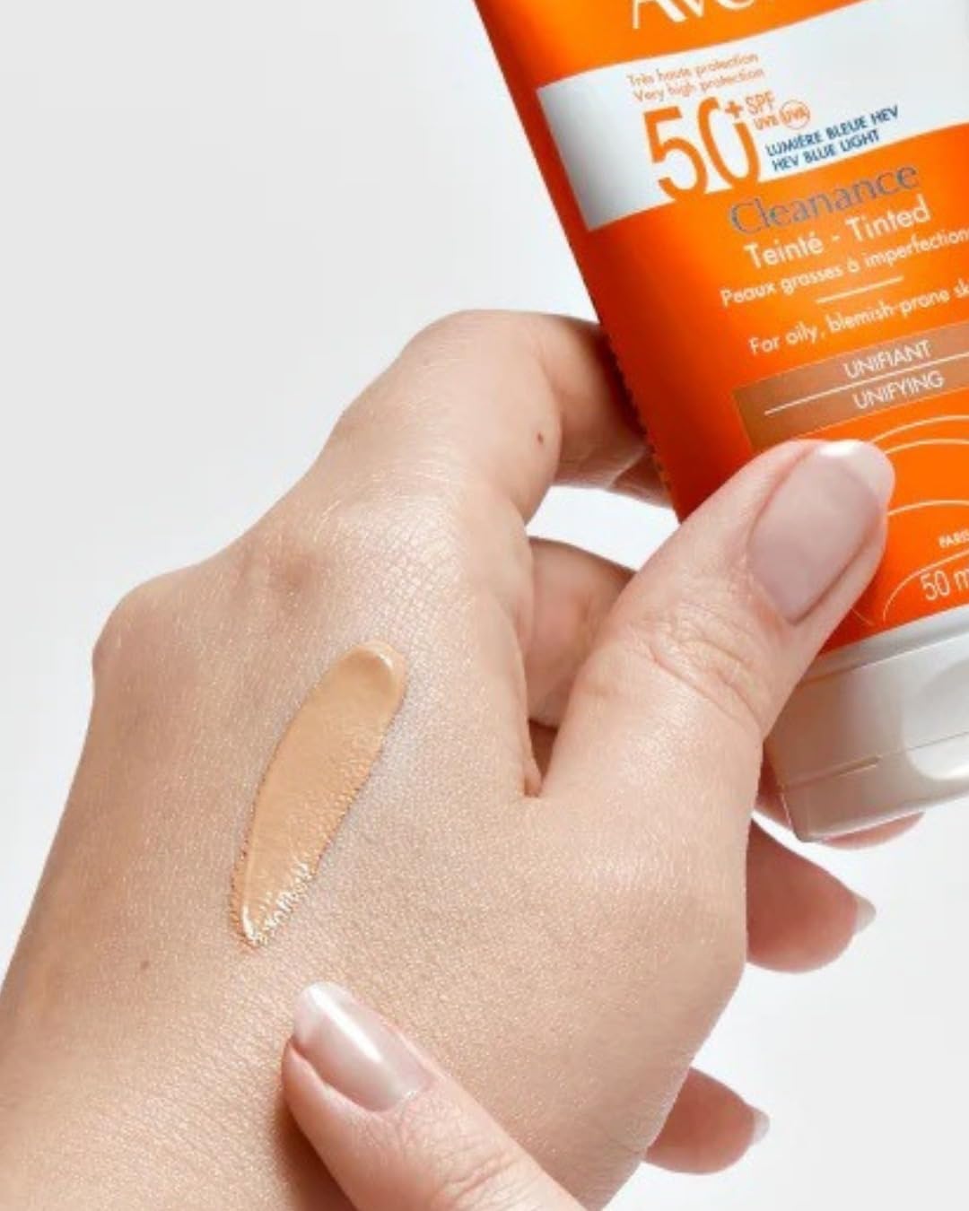 Clean Solaire Tinted SPF 50 Facial Sunscreen For Face and - Premium Selection Official Imagery - 4
