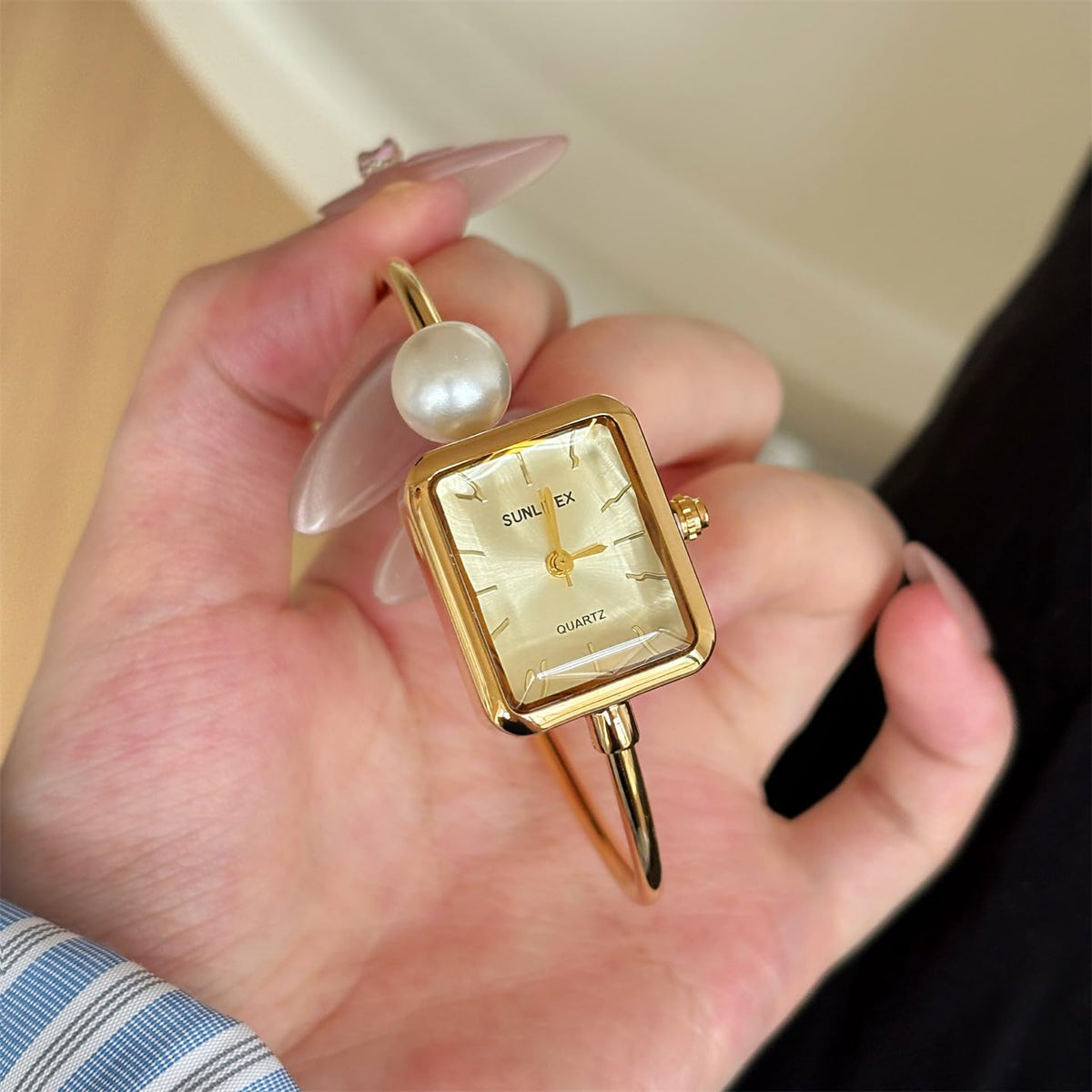 Gosasa Pearl Bangle Watch for Women Gold Bracelet Watch with - Gosasa Official Imagery - 3