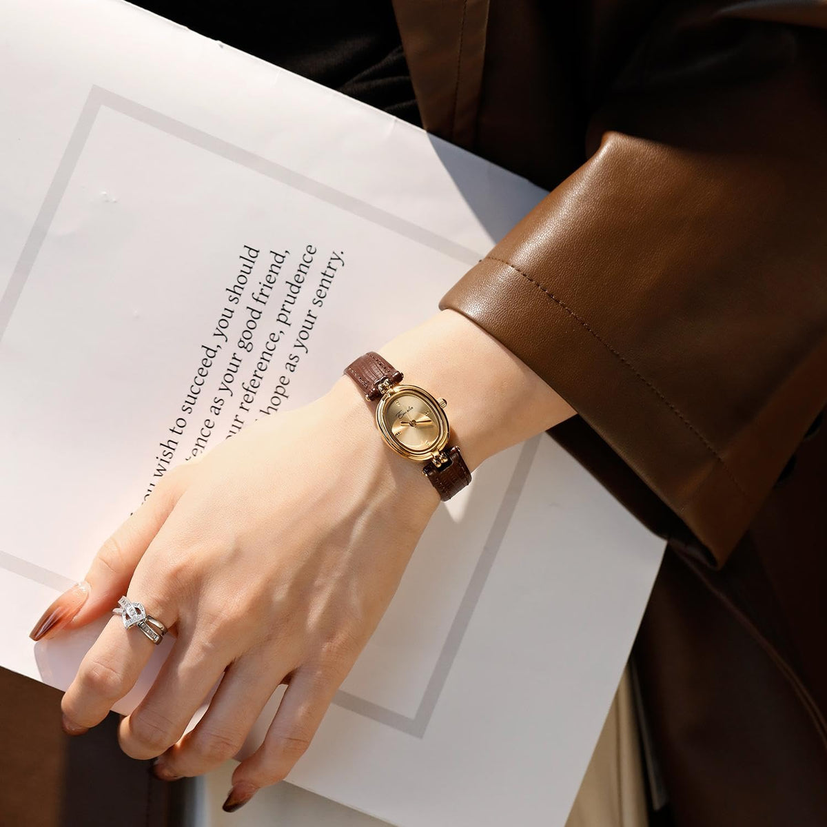 Women s Vintage Fashion Small Gold Oval Quartz Watches - CARLIEN Official Imagery - 6