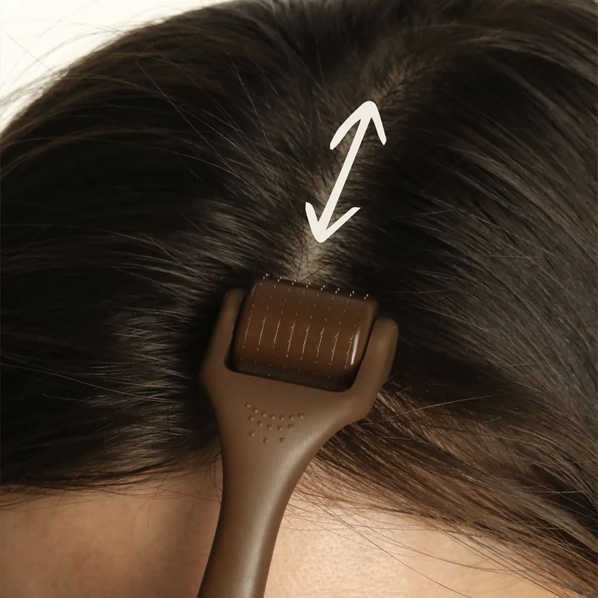 Scalp Care Roller - Bur Bur Official Product Imagery - 4