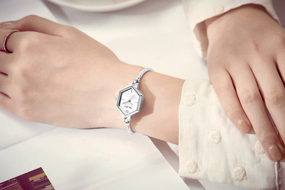 Rose Gold Petite Bracelet Watch for Women Diamond Dress - Diaofendi Official Imagery - 6