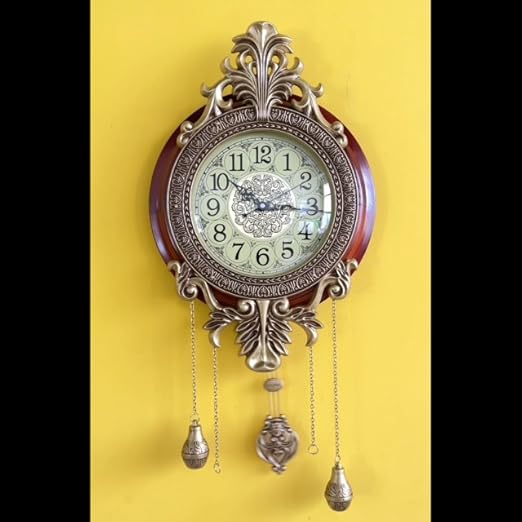 Aero Snail large wall clock with pendulum, real wood retro style, featuring a round face and traditional clock hands.