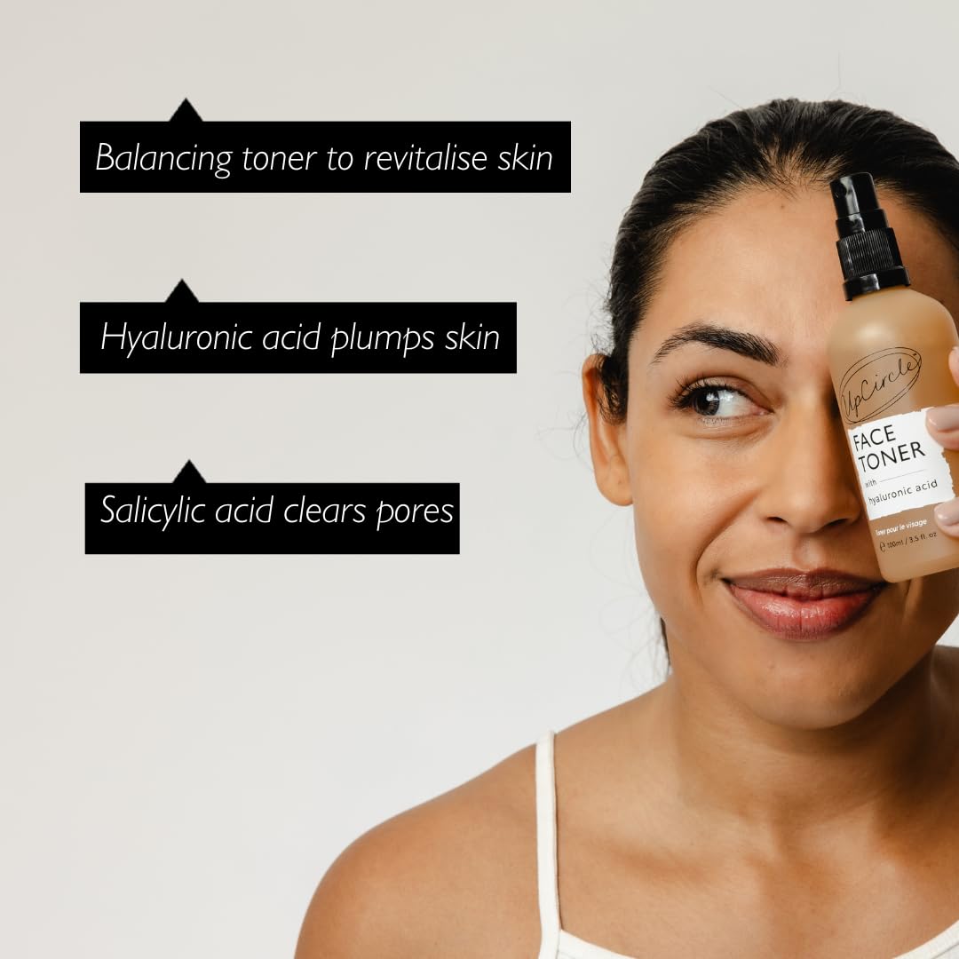 UpCircle Face Toner with Hyaluronic Acid Salicylic Acid 3 - UPCIRCLE Official Imagery - 4