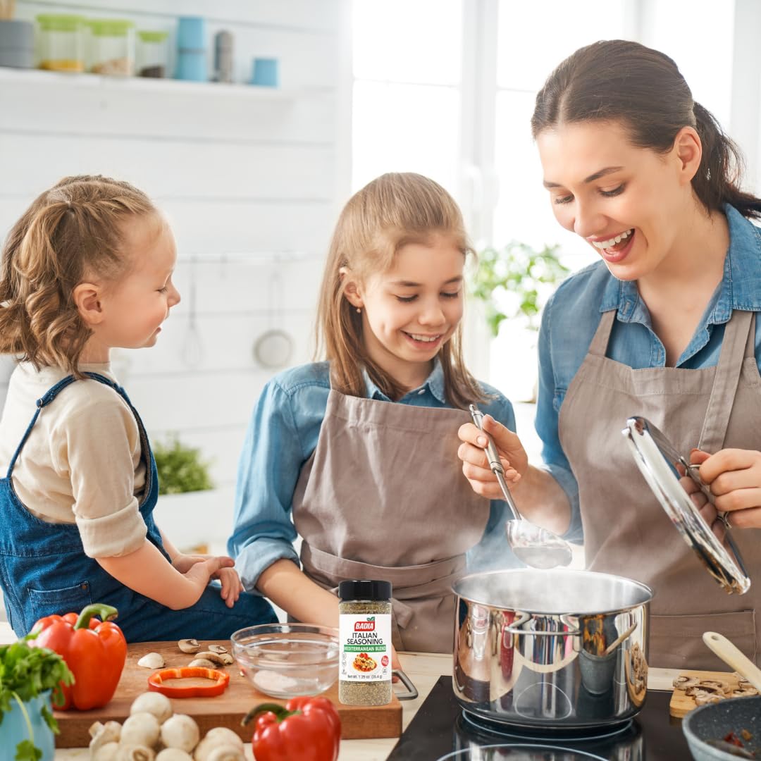June Street Market New Kitchen Starter 10 Piece Gift Set - June Street Market Official Imagery - 4