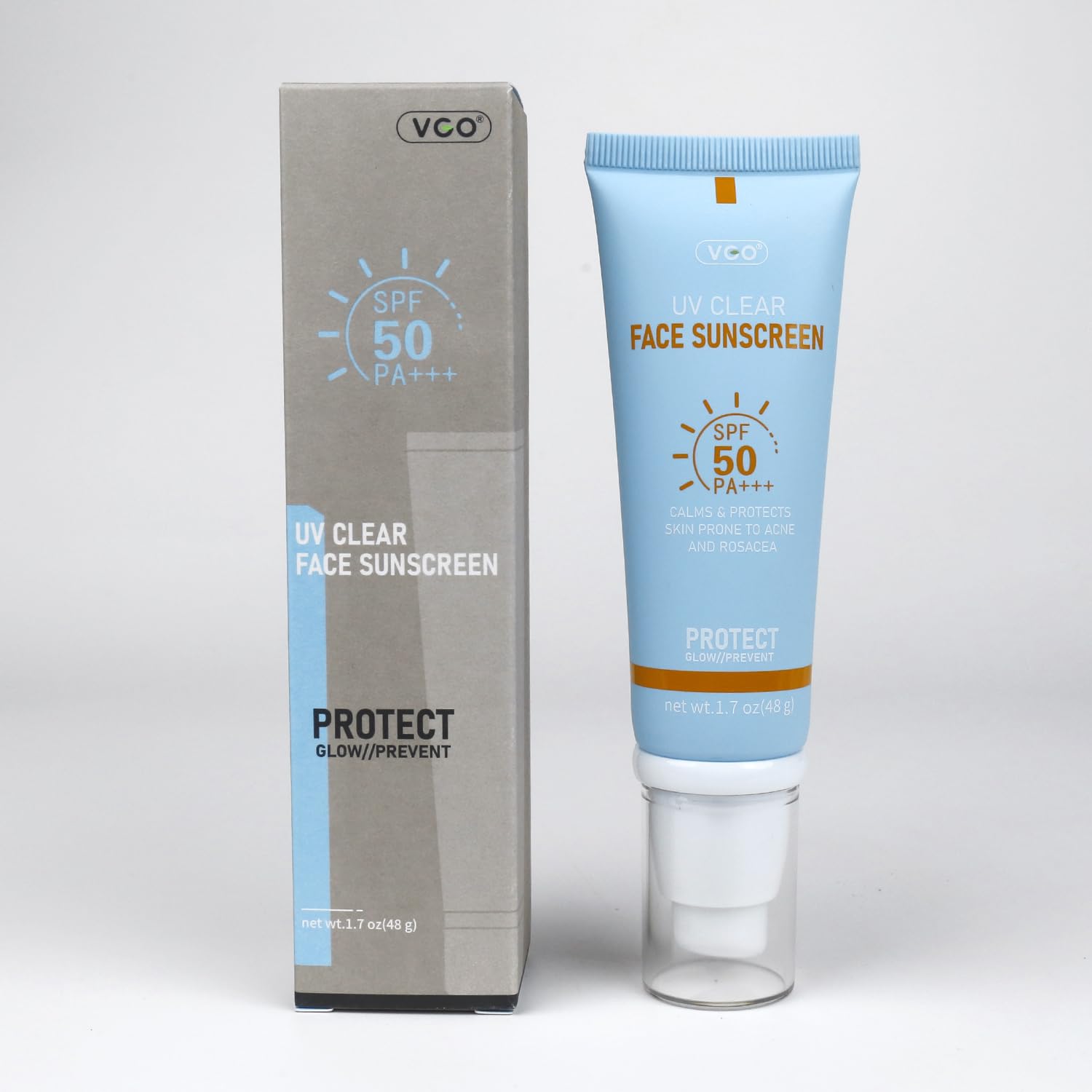 VGO Clear Face Sunscreen SPF 50 Hydrating Sun Essence Leaves - VGO Official Imagery - 8