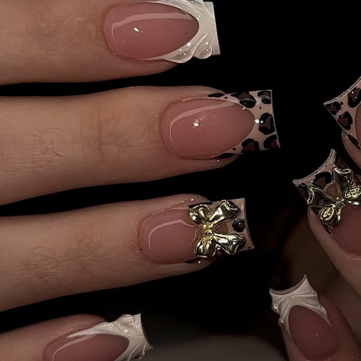 Press On Nails Medium Square Fake Nails French Tip Nails Press Ons With Leopard Print 3D Bow Designs, Fall Winter Glue On Nails For Women Nail Art, Reusable Glossy Acrylic 24Pcs