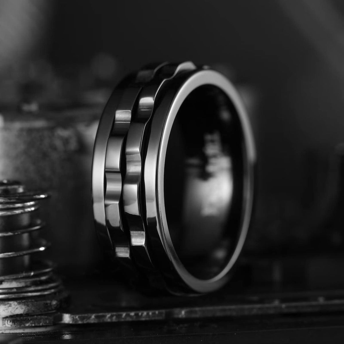 King Will 316L Stainless Steel Spinner Ring for Men 8mm Gear - King Will Official Imagery - 4