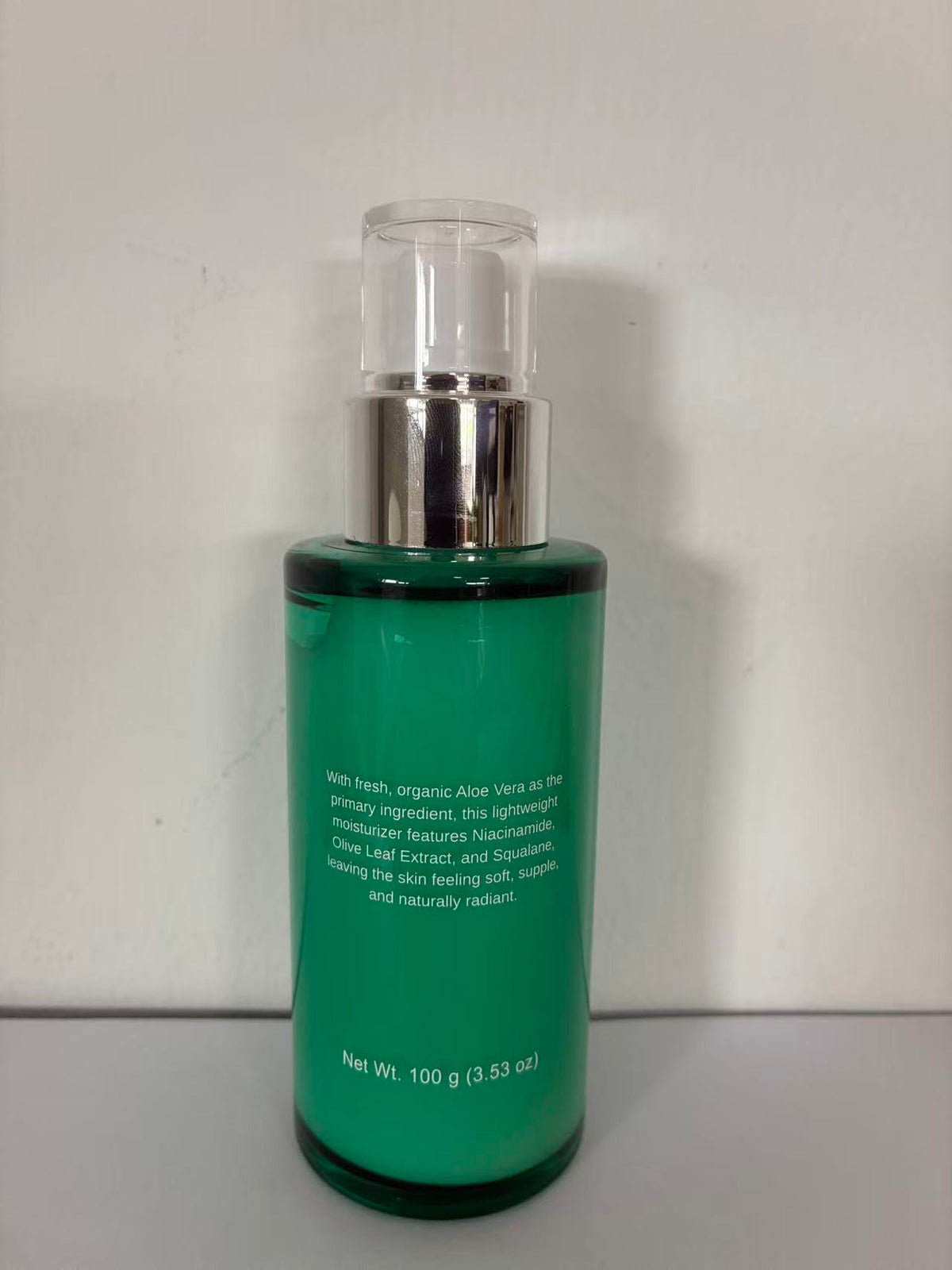 Aloderma Brightening Face Moisturizer 75 Organic Aloe - Aloderma Official Imagery - 8