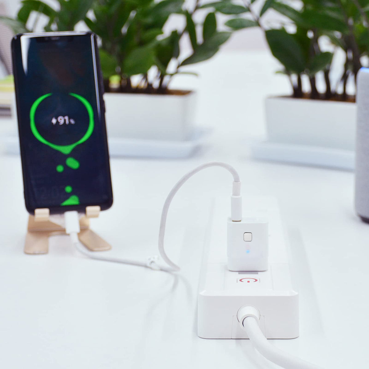 Tuya Micro DC 5V Smart WiFi Adaptor for USB Devices DIY - Splenssy Official Imagery - 3