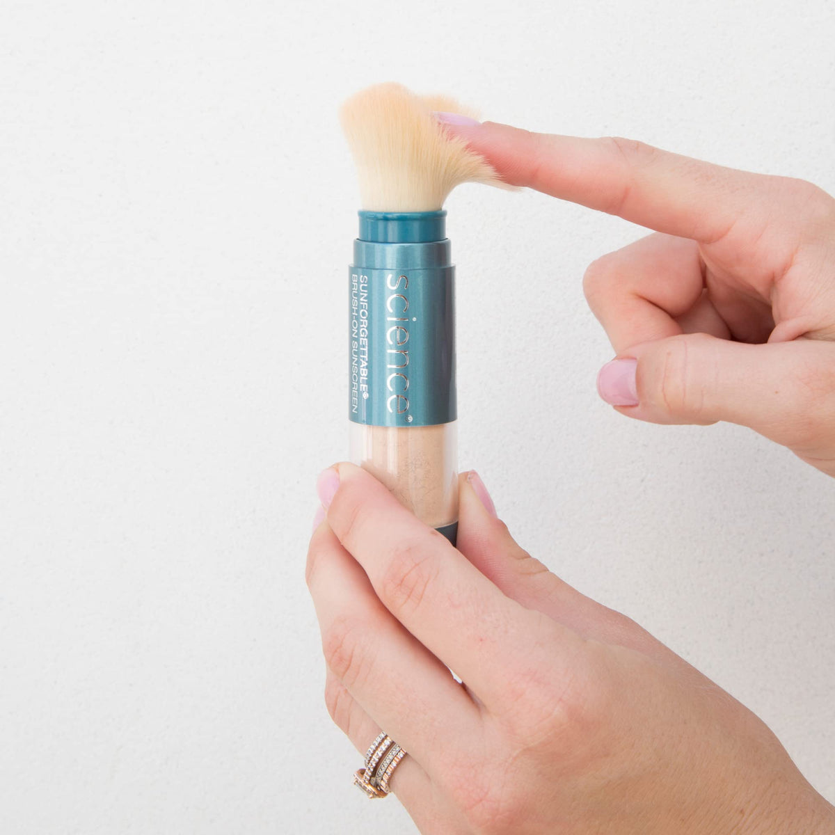 Colorescience Total Protection Brush On Shield Medium SPF 50 - Premium Selection Official Imagery - 6