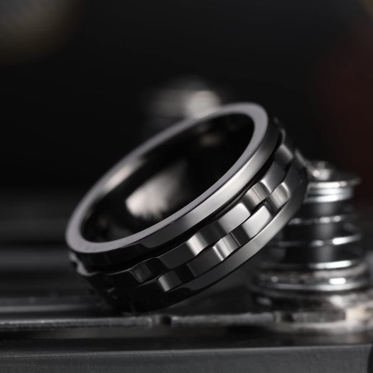 King Will 316L Stainless Steel Spinner Ring for Men 8mm Gear - King Will Official Imagery - 3