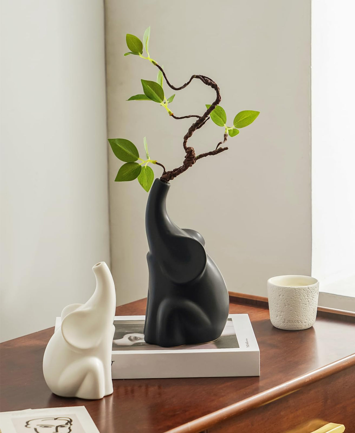Loving Pair of Elephants with Flower Modern Ceramic Decor - GZDDYUMYJX Official Imagery - 7