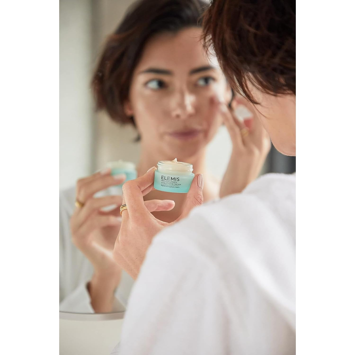 ELEMIS Pro Collagen Vitality Eye Cream Restorative Eye Cream - Premium Selection Official Imagery - 5