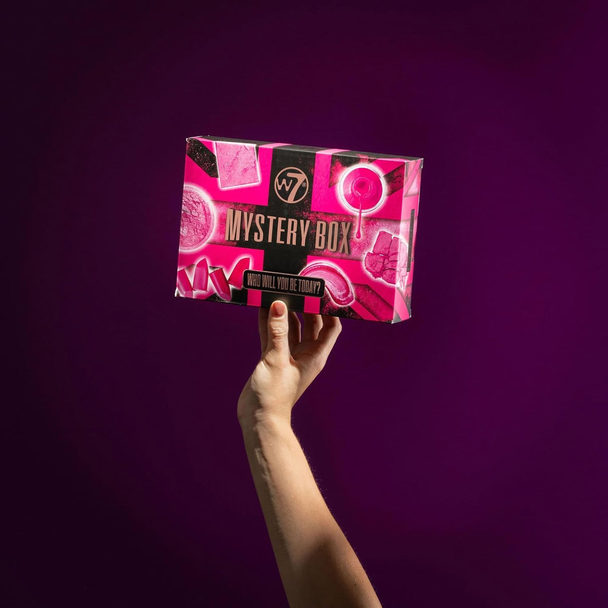 W7 Makeup Set Box - W7 Official Imagery - 5