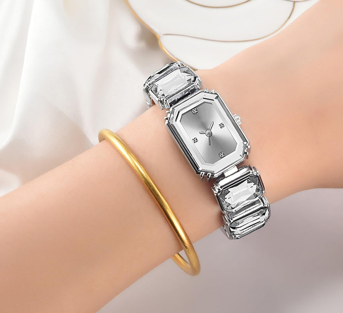 BESTKANG Luxury Crystal Bangle Watch Ladies Fashion - BESTKANG Official Imagery - 3