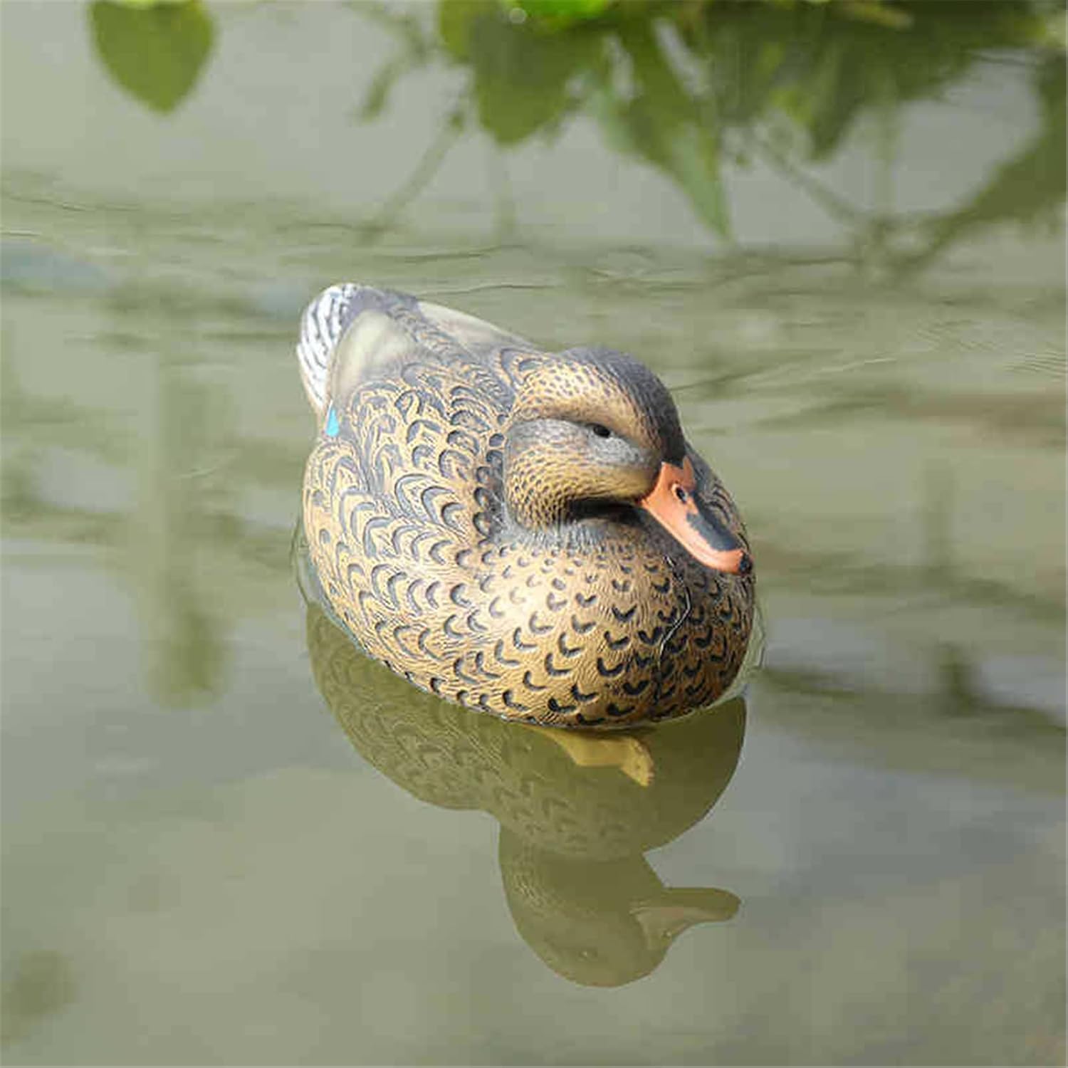 Realistic plastic duck hunting decoy from RioRand, designed for garden decor with detailed feather and beak features.