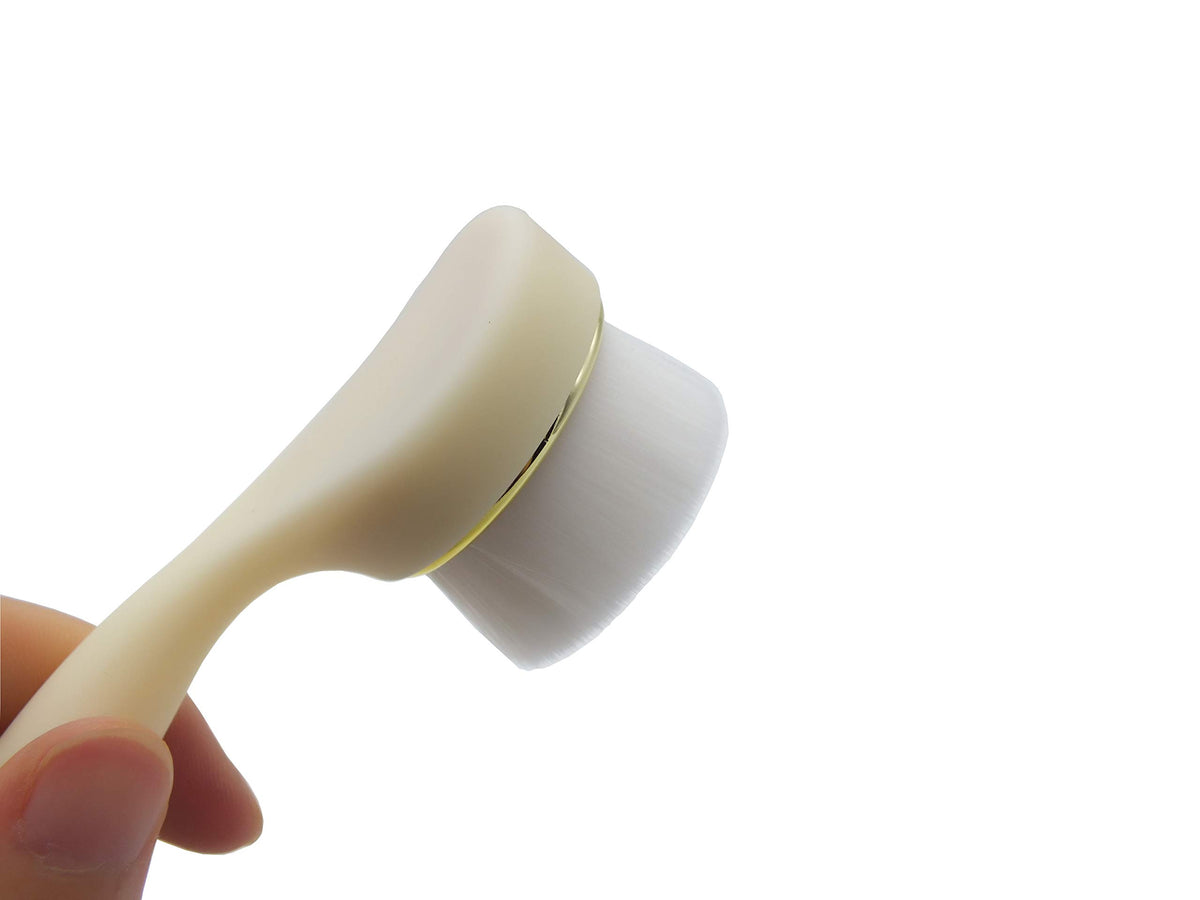 Ultra Soft Facial Cleansing Brush - Vincilee Official Imagery - 6