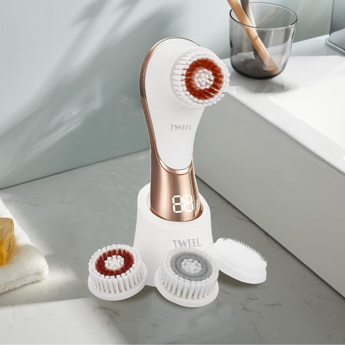 Facial Cleansing Brush Electric Face Scrubber with 4 Brush - IWEEL Official Imagery - 8