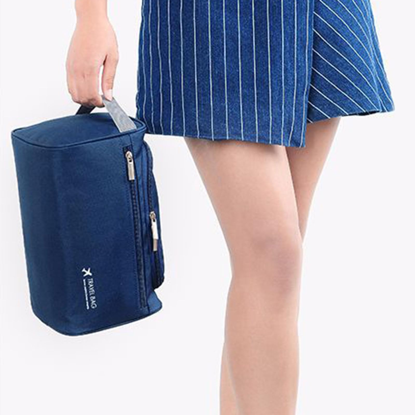 PANFHGFG 3-layer water-resistant makeup bag with hook for camping and travel, spacious cosmetic case with multiple compartments.