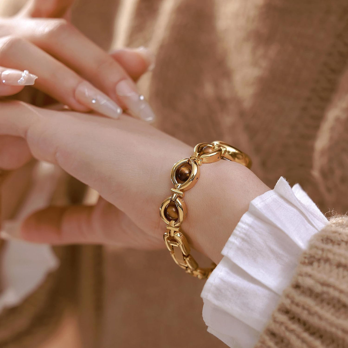 Gosasa Elegant Pearl Watch for Women Dainty Oval Bracelet - Gosasa Official Imagery - 6
