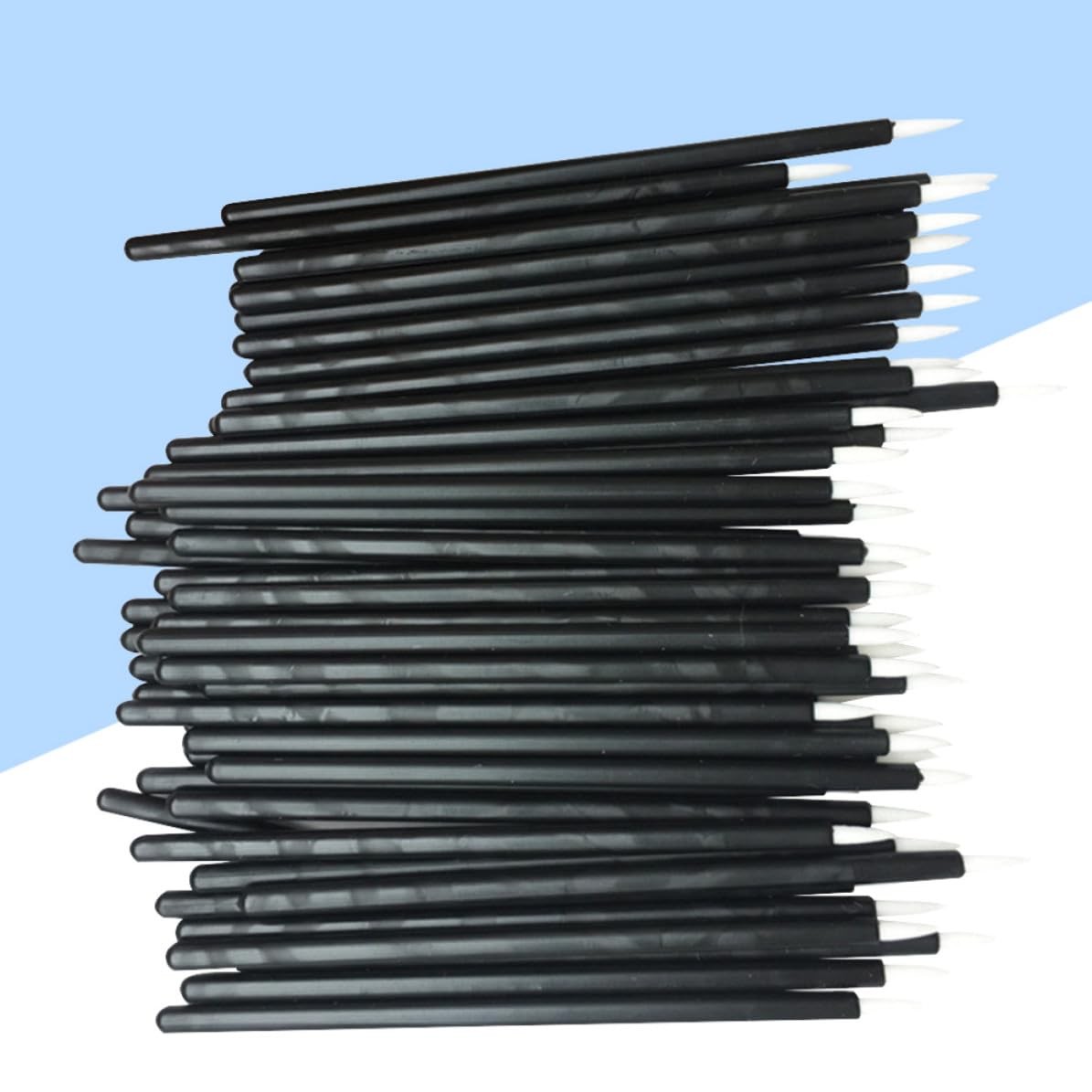 WOFASHPURET 100-pack disposable black eyeliner brushes with thin tips, ideal for precise cosmetic eye makeup application.