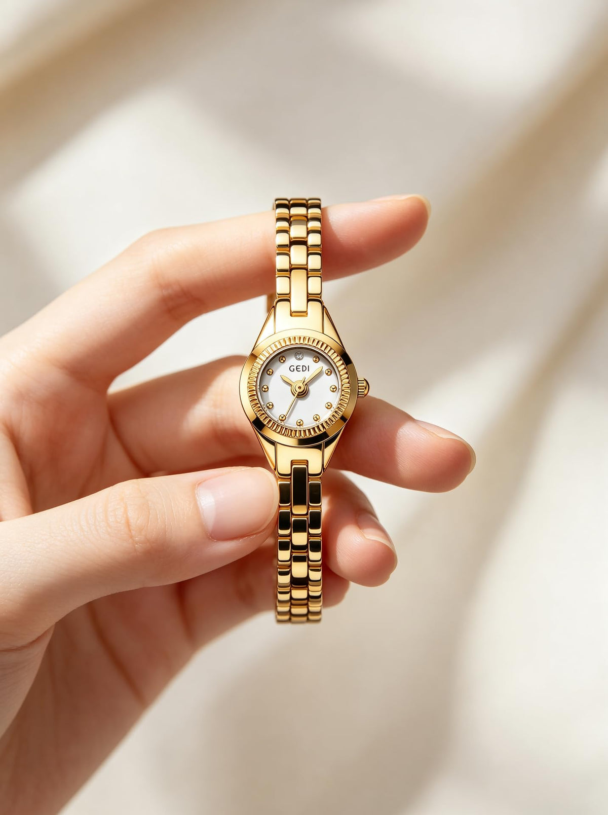 MASTOP Petite Quartz Watch for Women 17mm Dial Stainless - MASTOP Official Imagery - 3