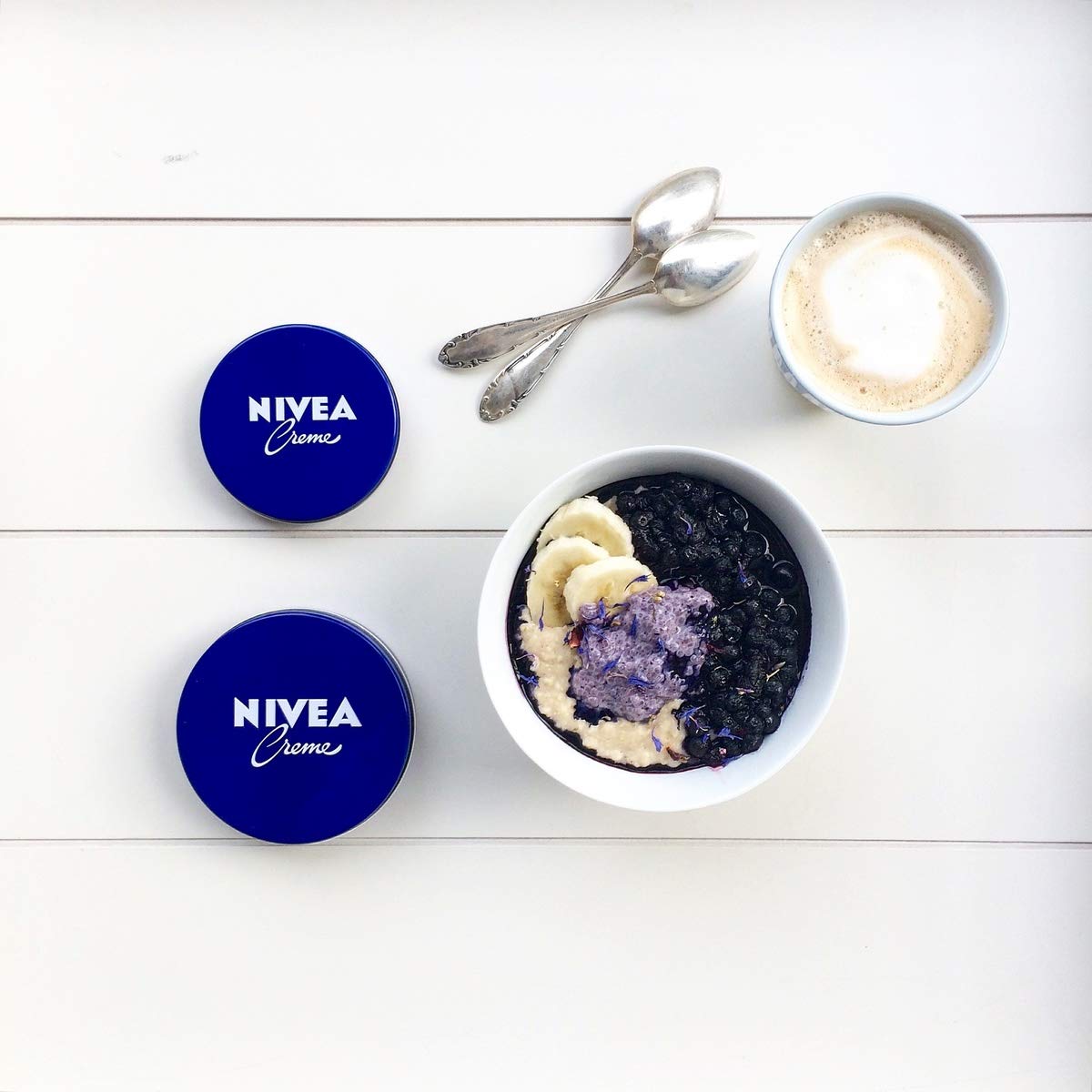NIVEA Creme Moisturizing Cream Provides Intensive Protective - NIVEA Official Imagery - 8