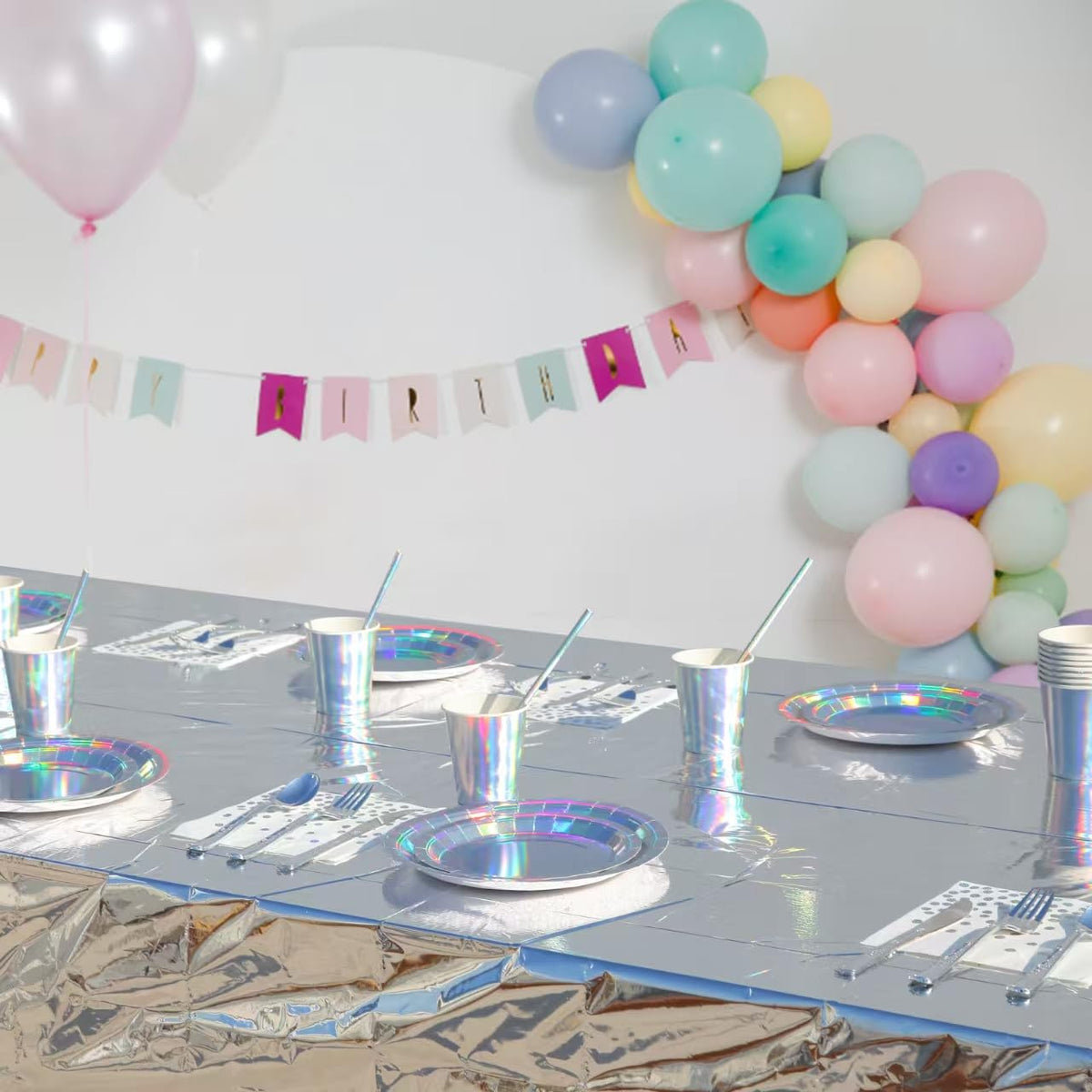 201 piece disposable party tableware set with paper plates - Zyzyphor Official Imagery - 7