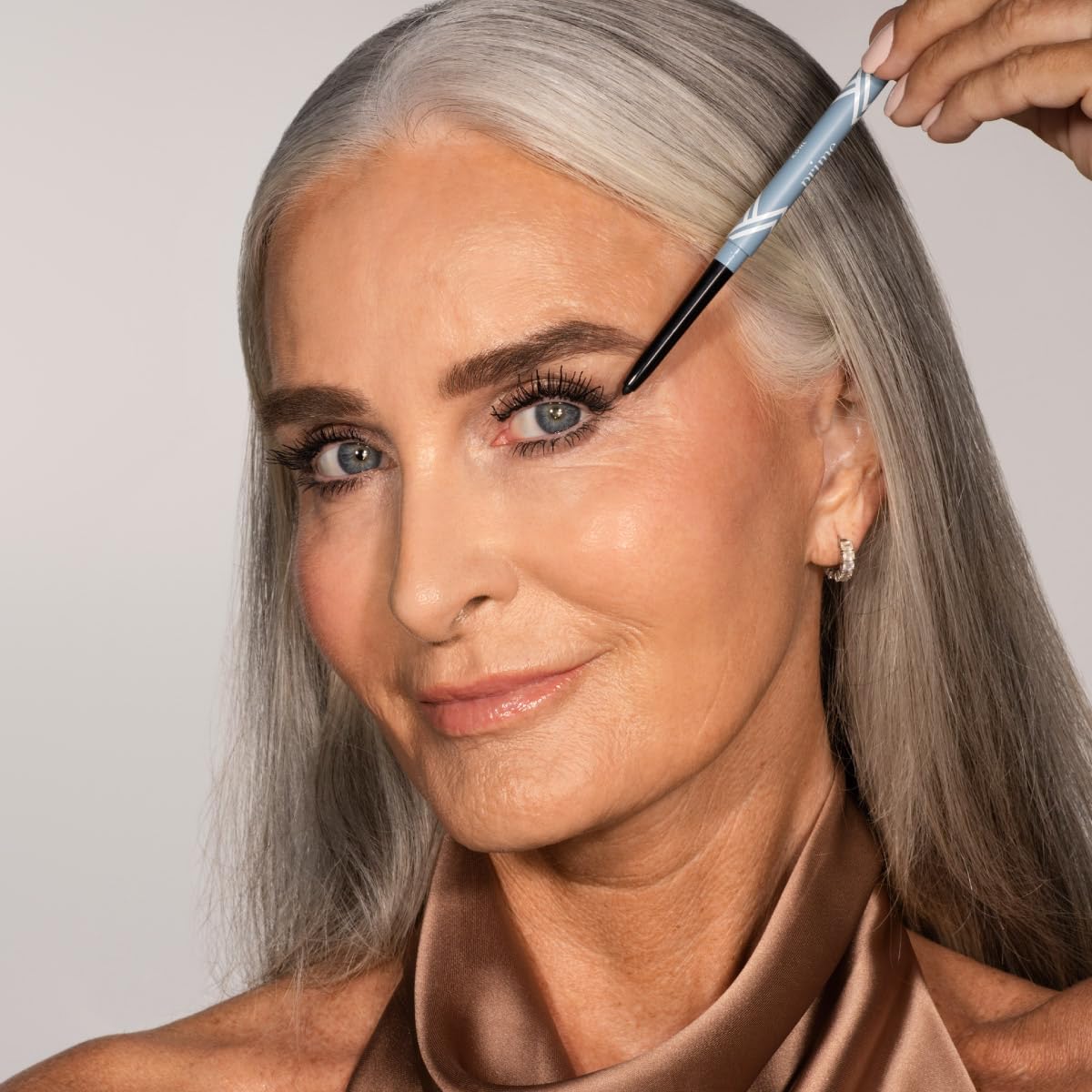 PRIME PROMETICS PrimeEyes Glide Eyeliner for Mature Women - PRIME PROMETICS Official Imagery - 8