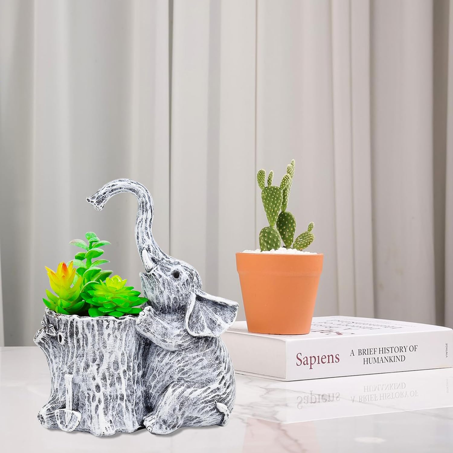 Upbema elephant-shaped succulent pot indoor planter for women, ideal for plant lovers and decorative indoor gardening.