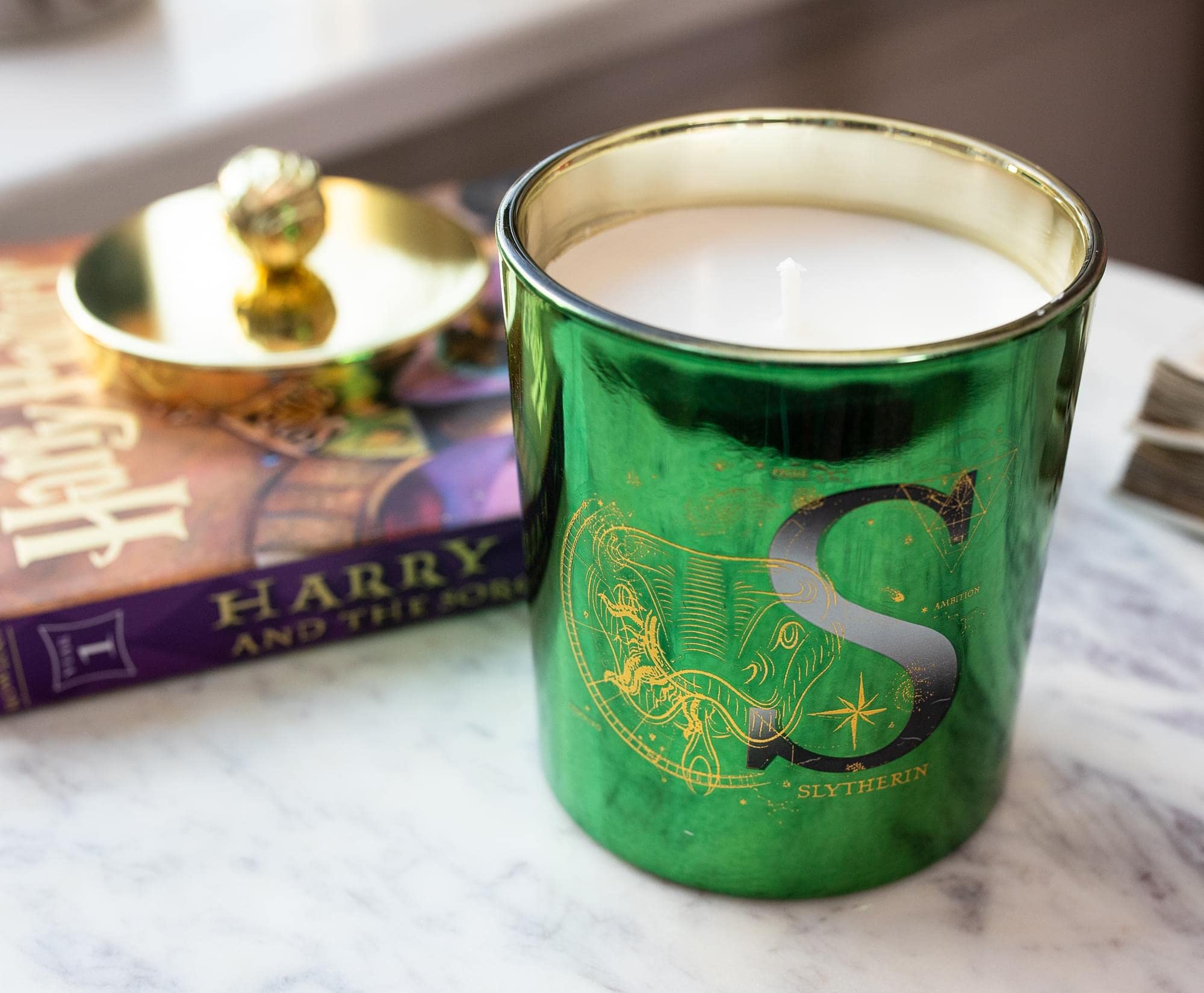 Harry Potter House Slytherin Premium Scented Soy Wax Candle - Ukonic Official Imagery - 4