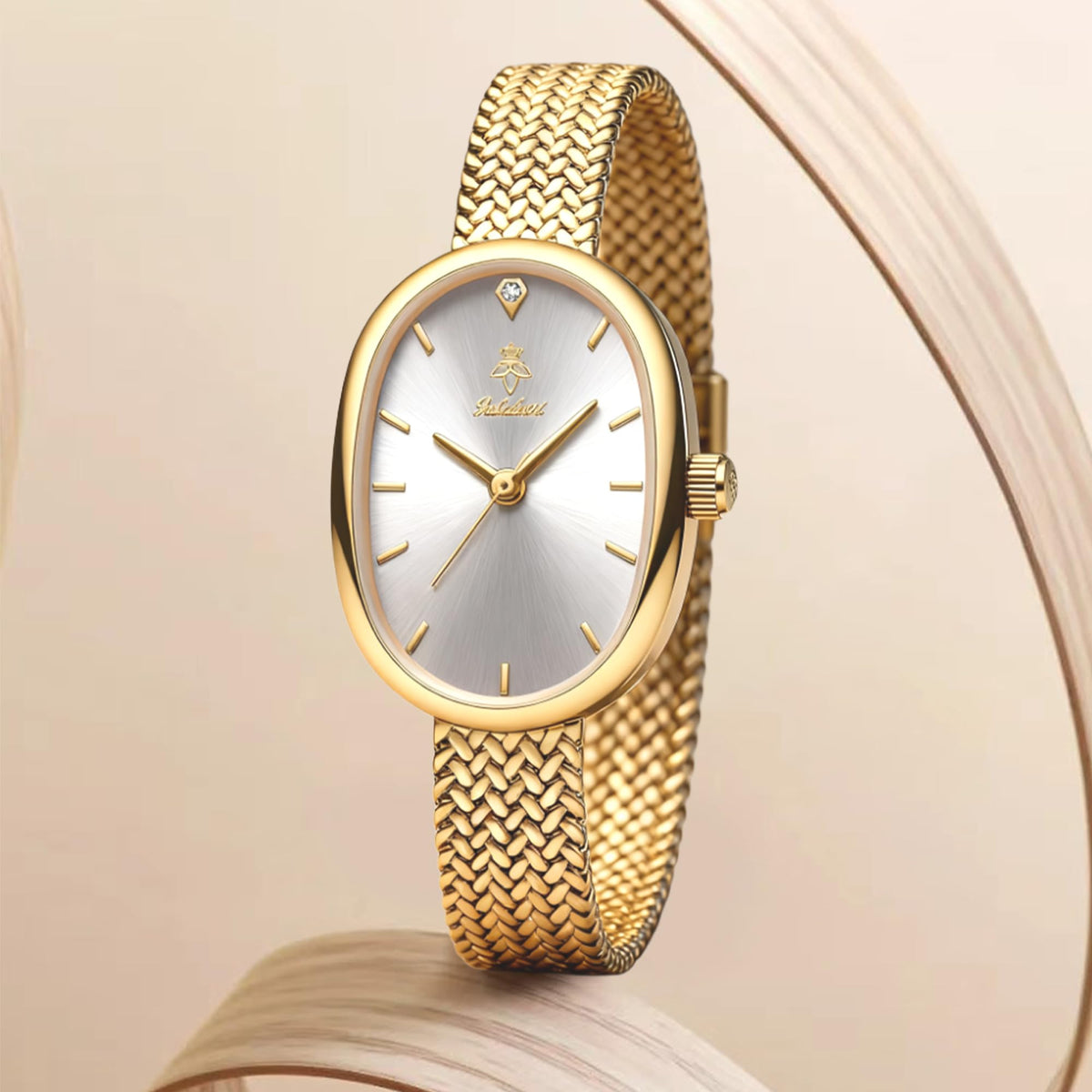 MASTOP Petite Vintage Oval Gold Bracelet Watch for Women - MASTOP Official Imagery - 8